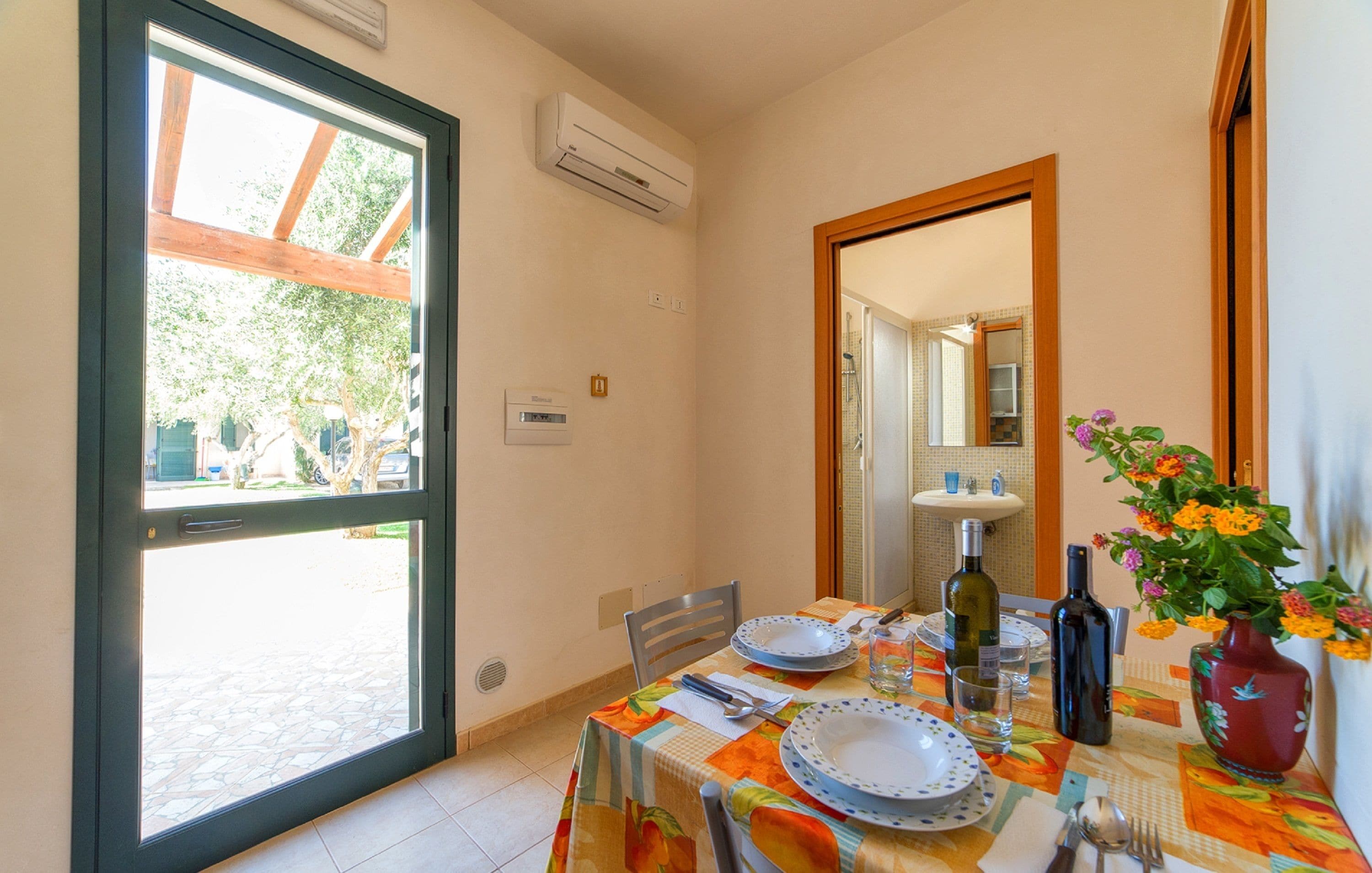 標準公寓 | 私人廚房 | 大型冰箱、微波爐、爐台、咖啡機/沖茶器