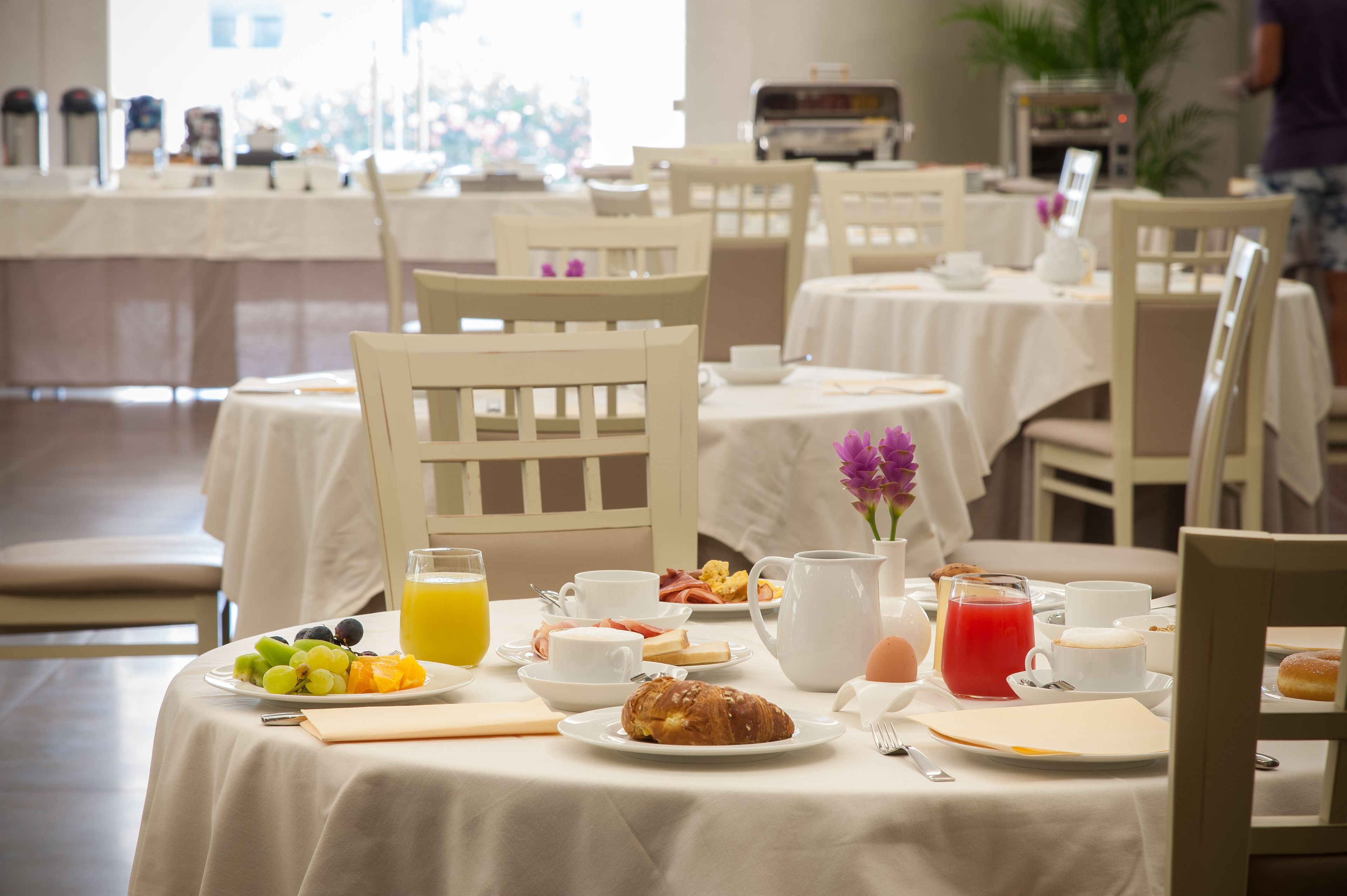 Gratis morgenmadsbuffet hver dag