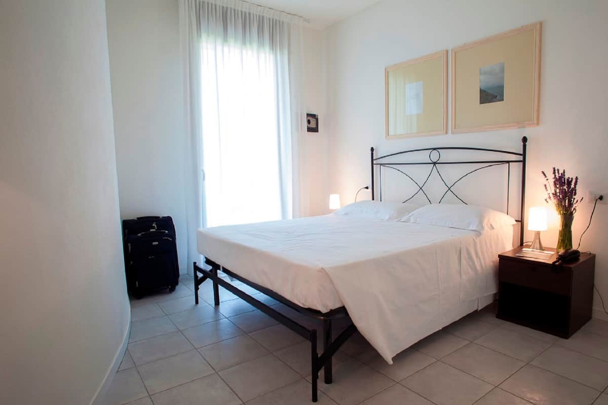 Departamento, 2 habitaciones (5 adults) | Sábanas de algodón egipcio, ropa de cama de alta calidad y edredón