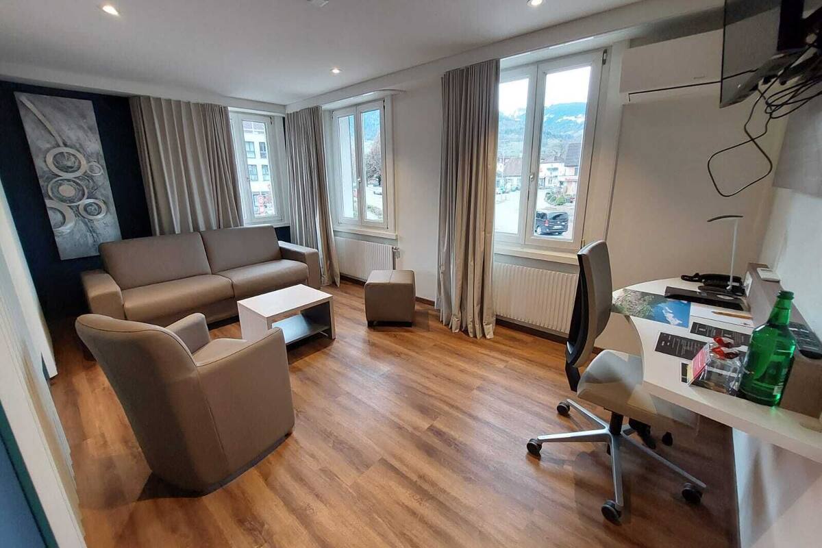 suite | 1 bedroom, premium bedding, select comfort beds, in-room safe