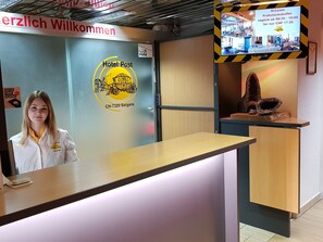 Reception - Hotel Post (Sargans)