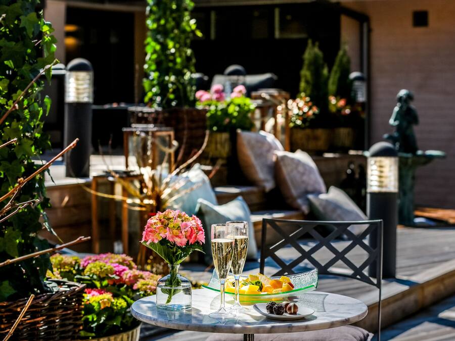 Kroppsbehandlingar, aromaterapi, kroppsinpackningar och kroppsskrubb