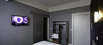 Logis Hôtel Le Chene Dore