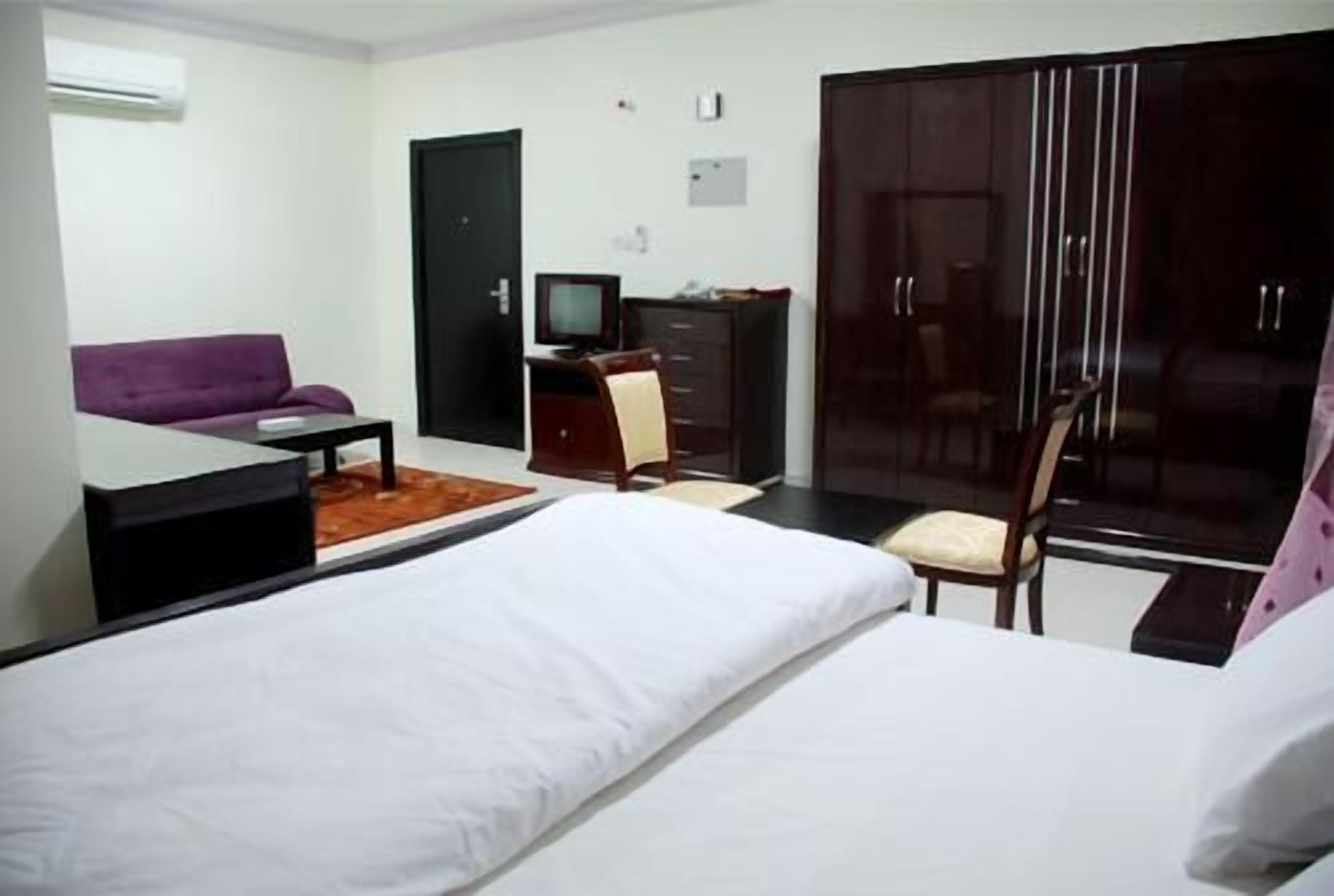 Blackout curtains, iron/ironing board, free WiFi