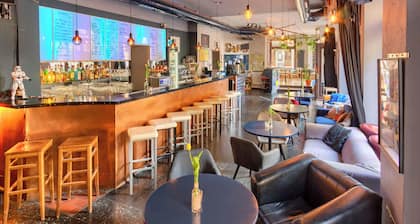 Hostel Mondpalast