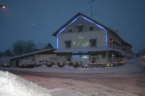 Exterior - Hôtel Restaurant Au Perce Neige (Bonnetage)