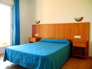 1 chambre, fer et planche à repasser, Wi-Fi gratuit