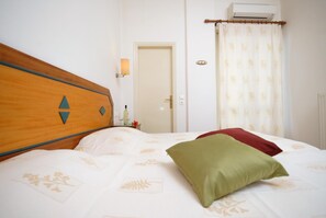Brankas, tempat tidur bayi (biaya tambahan), dan Wi-Fi gratis