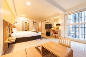 Golden Suite with Balcony | In-room safe, desk, iron/ironing board, free WiFi