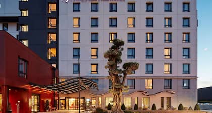 Kyriad Prestige Lyon Est - Saint Priest Eurexpo Hotel and Spa