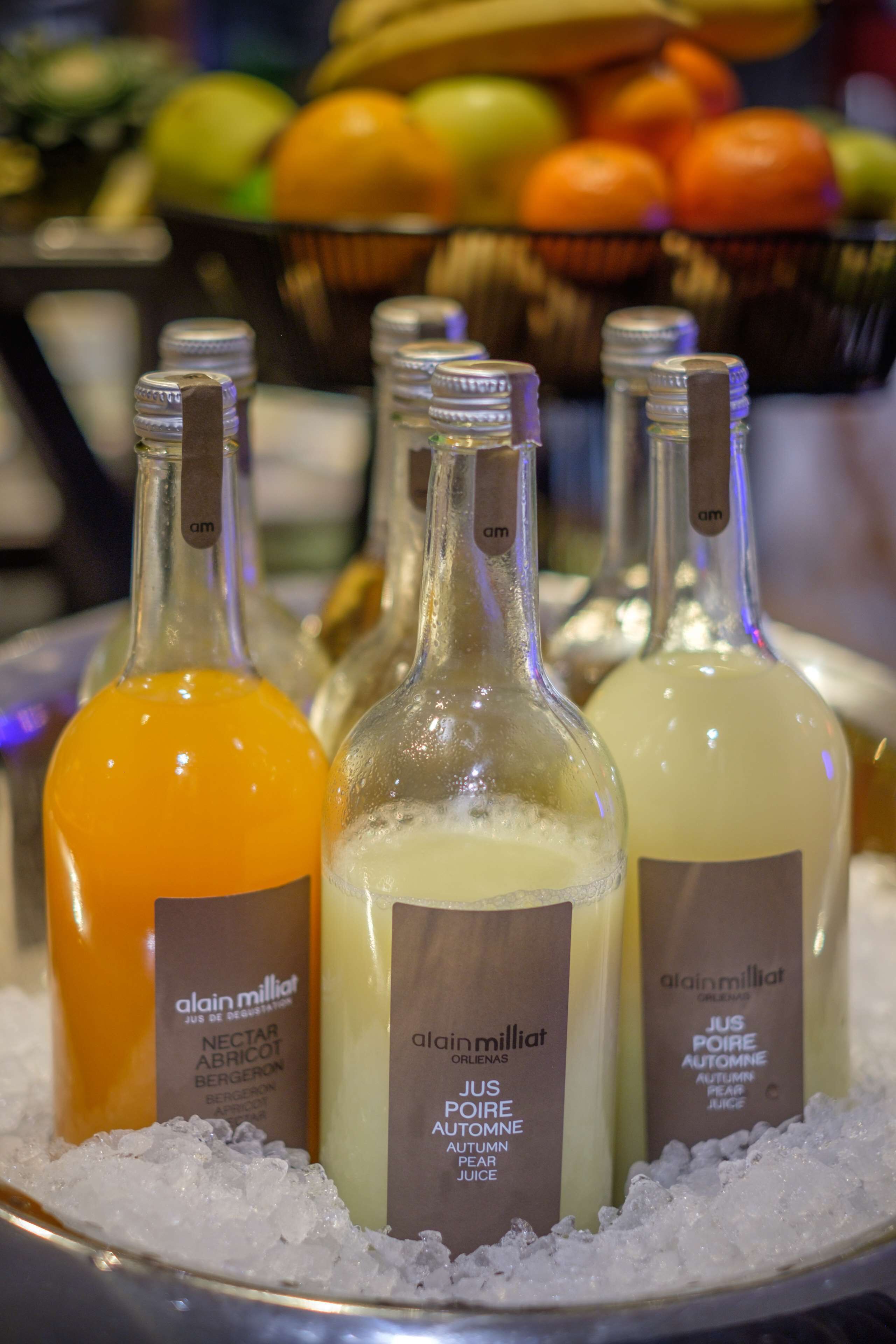 Bebidas Alain Milliat sobre hielo.