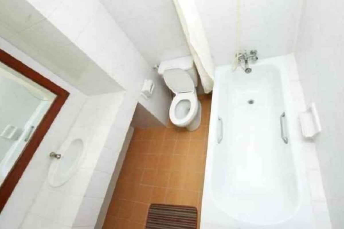 Ensemble douche/baignoire, douche à « effet pluie »