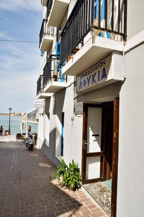 Exterior - Lucia Hotel (Chania)