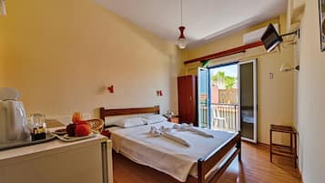 مكواة/لوح كي وملاءات أسرّة