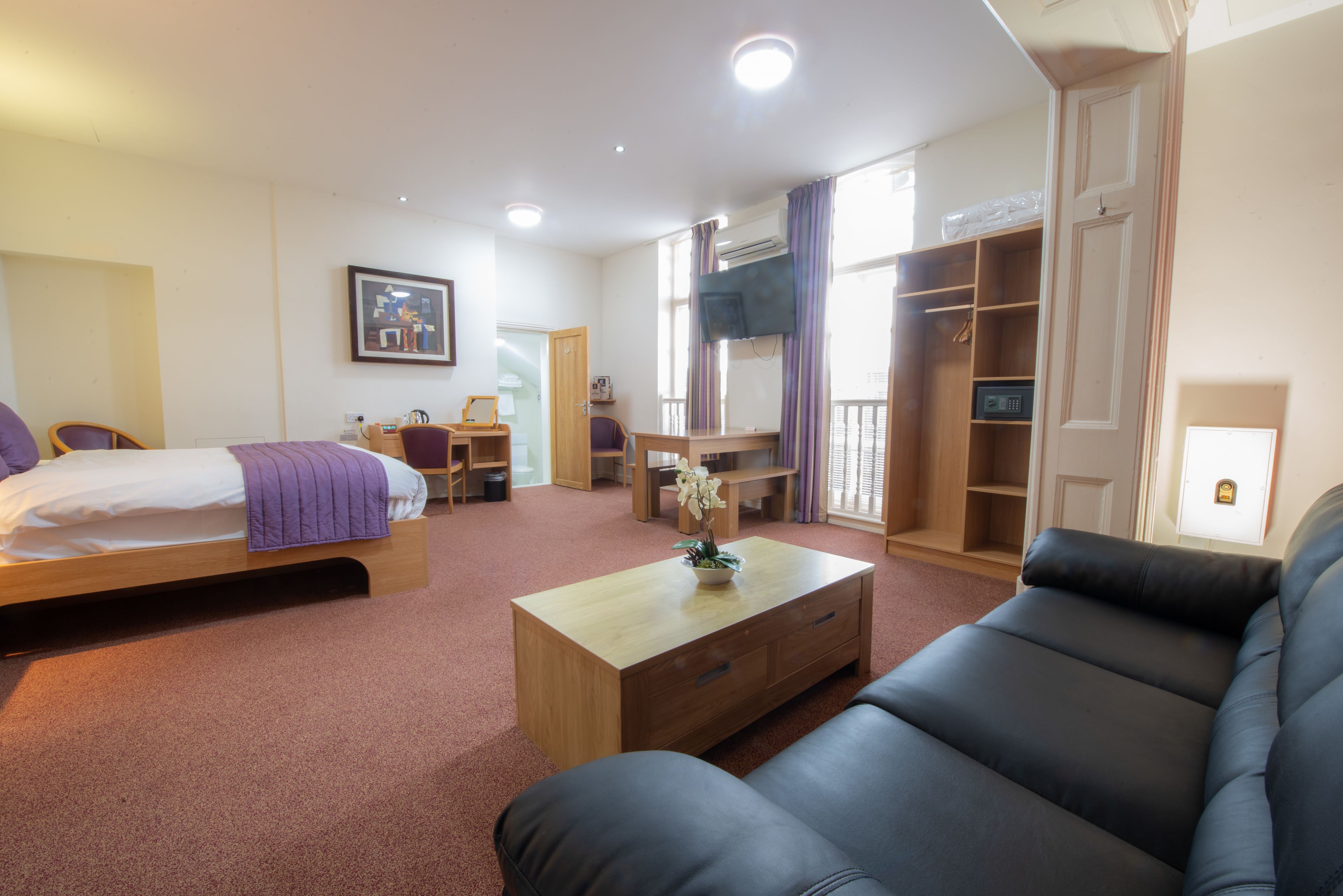 superior room, 1 double bed with sofa bed | in-room safe, desk, soundproofing, free wifi