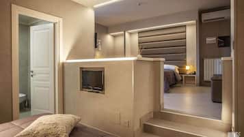 Minibar, in-room safe, blackout drapes, free cribs/infant beds