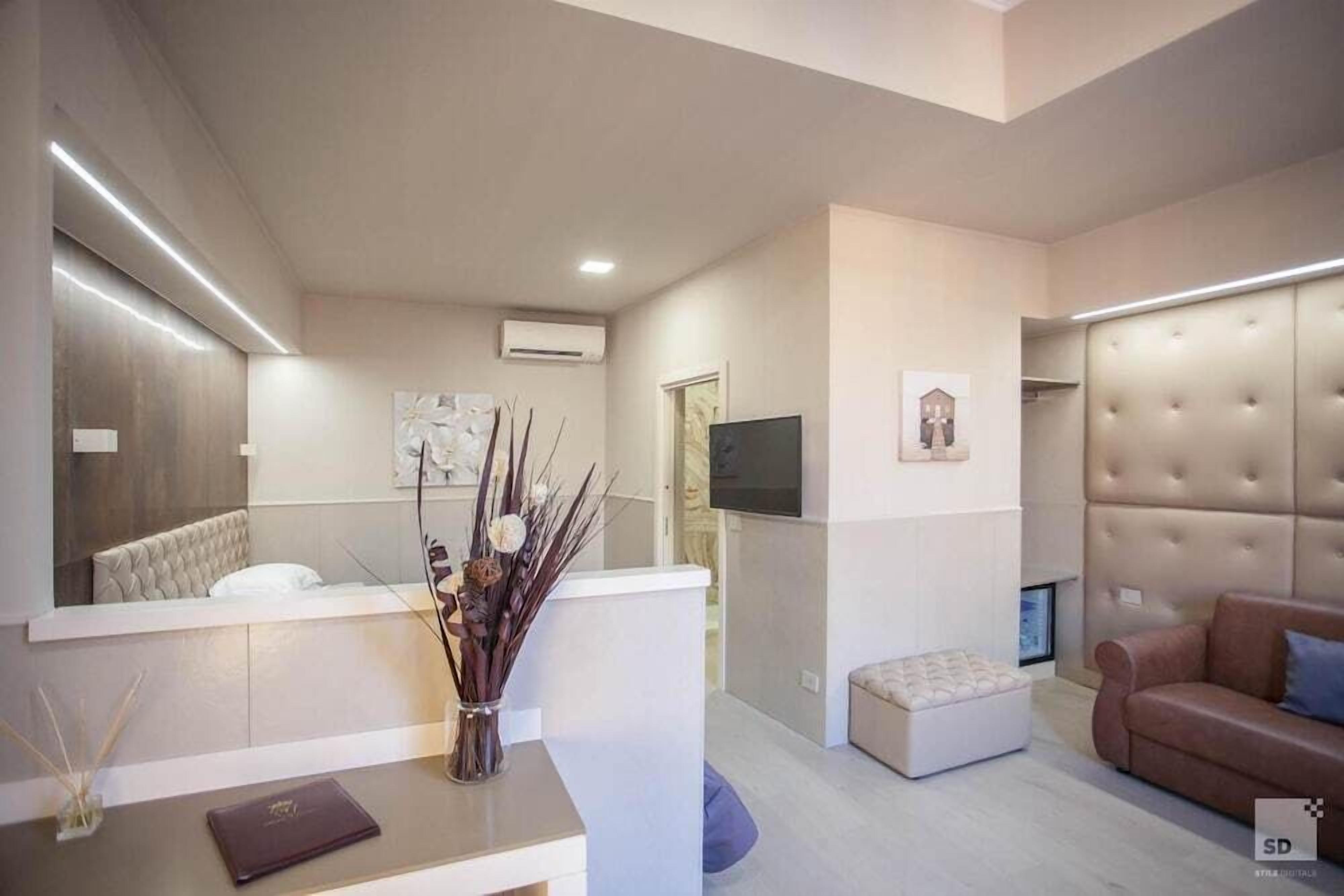 Deluxe Triple Room | Interior