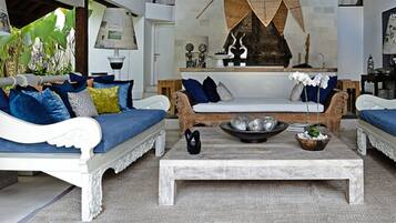 Villa, 2 Bedrooms (Oazia Aqua) | Living area | TV, DVD player, MP3 dock