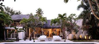 OAZIA Spa Villas Bali