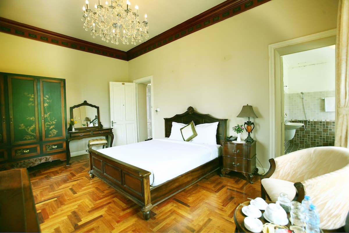 Chambre Double Exécutive, vue jardin | 1 chambre, minibar, coffres-forts dans les chambres, bureau