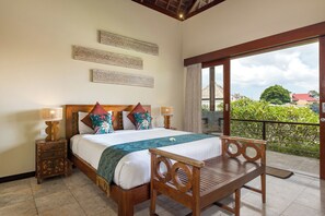 In-room safe, individually decorated, individually furnished, desk