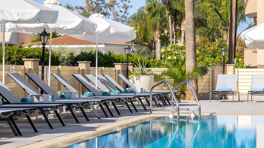 Kapetanios Limassol Hotel