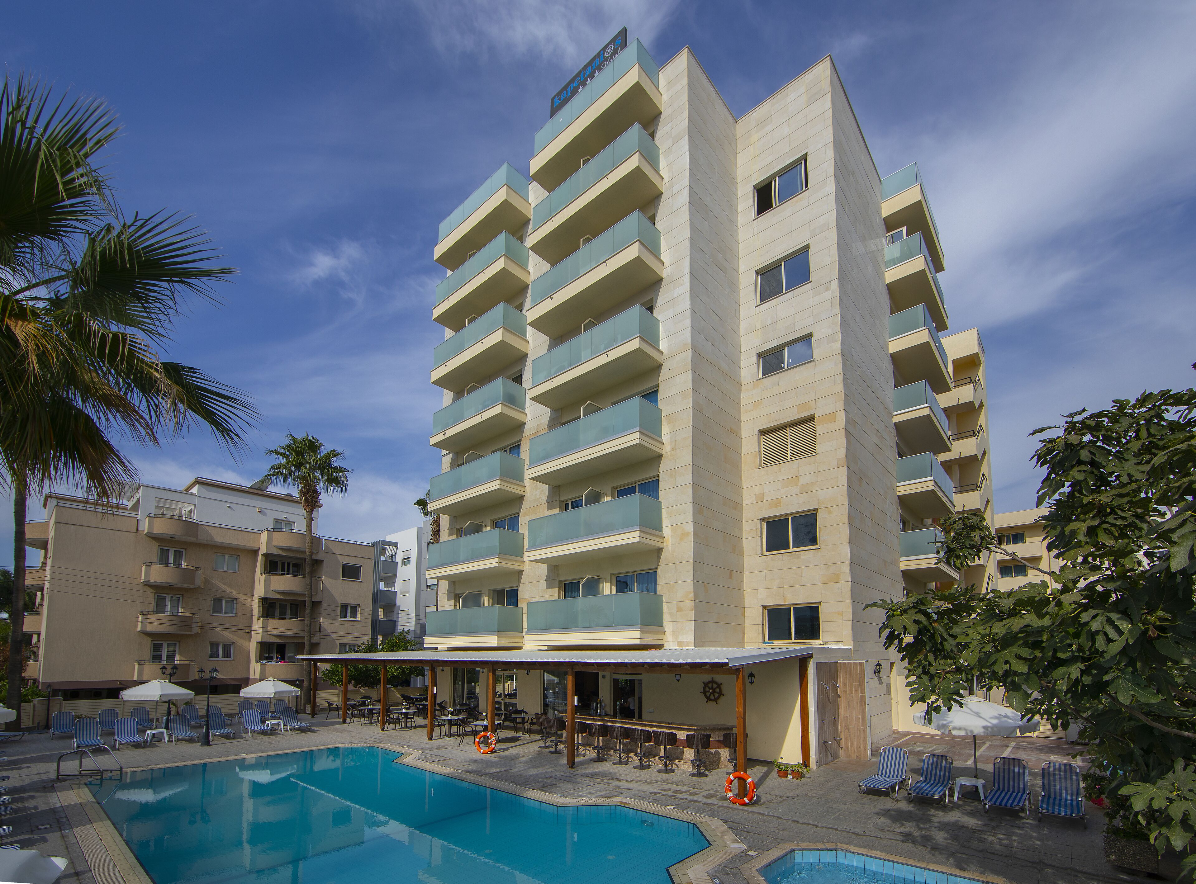 Photo - Kapetanios Limassol Hotel