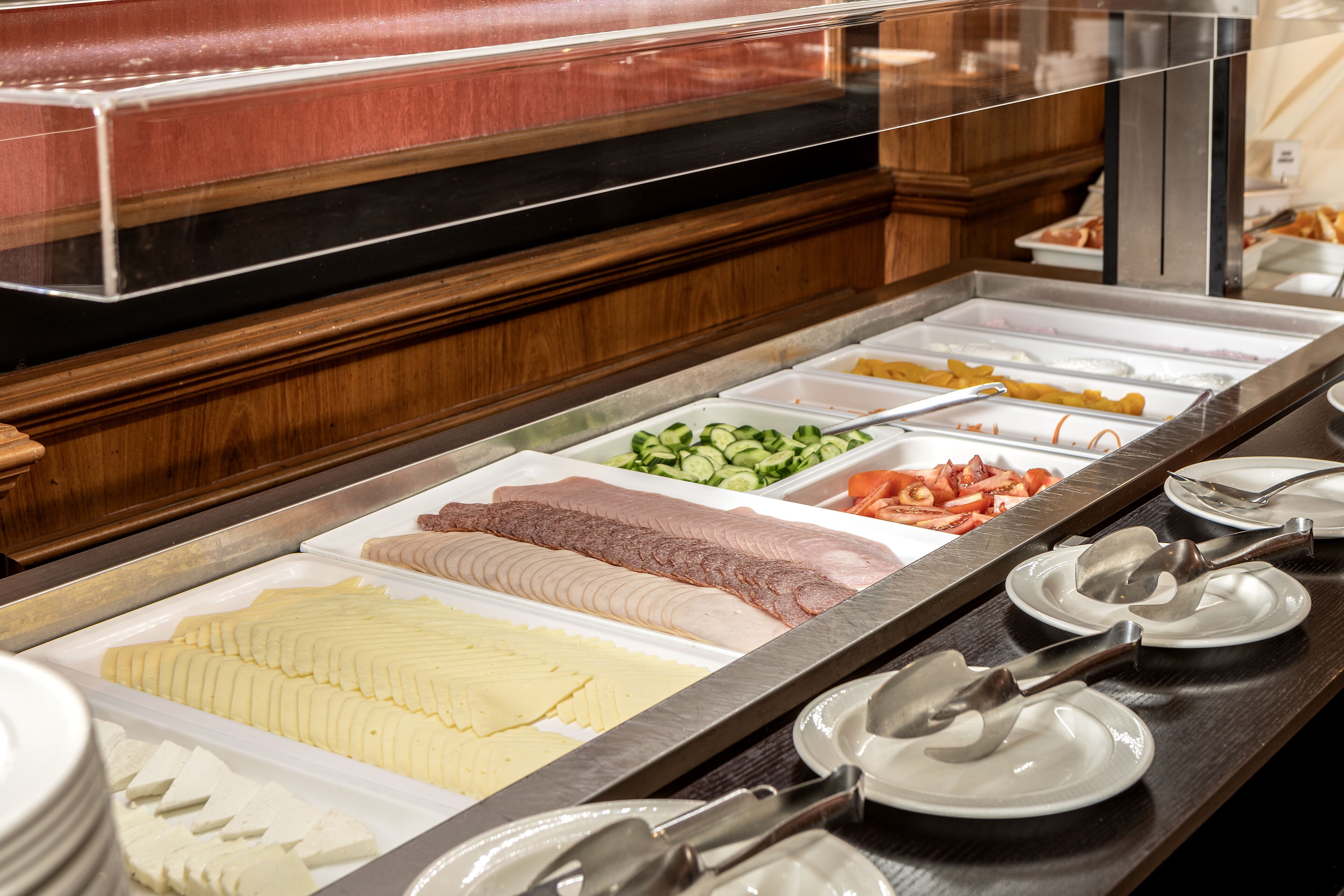 Photo - Kapetanios Limassol Hotel