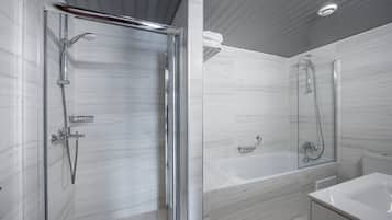 Suite, Sea View | Bathroom