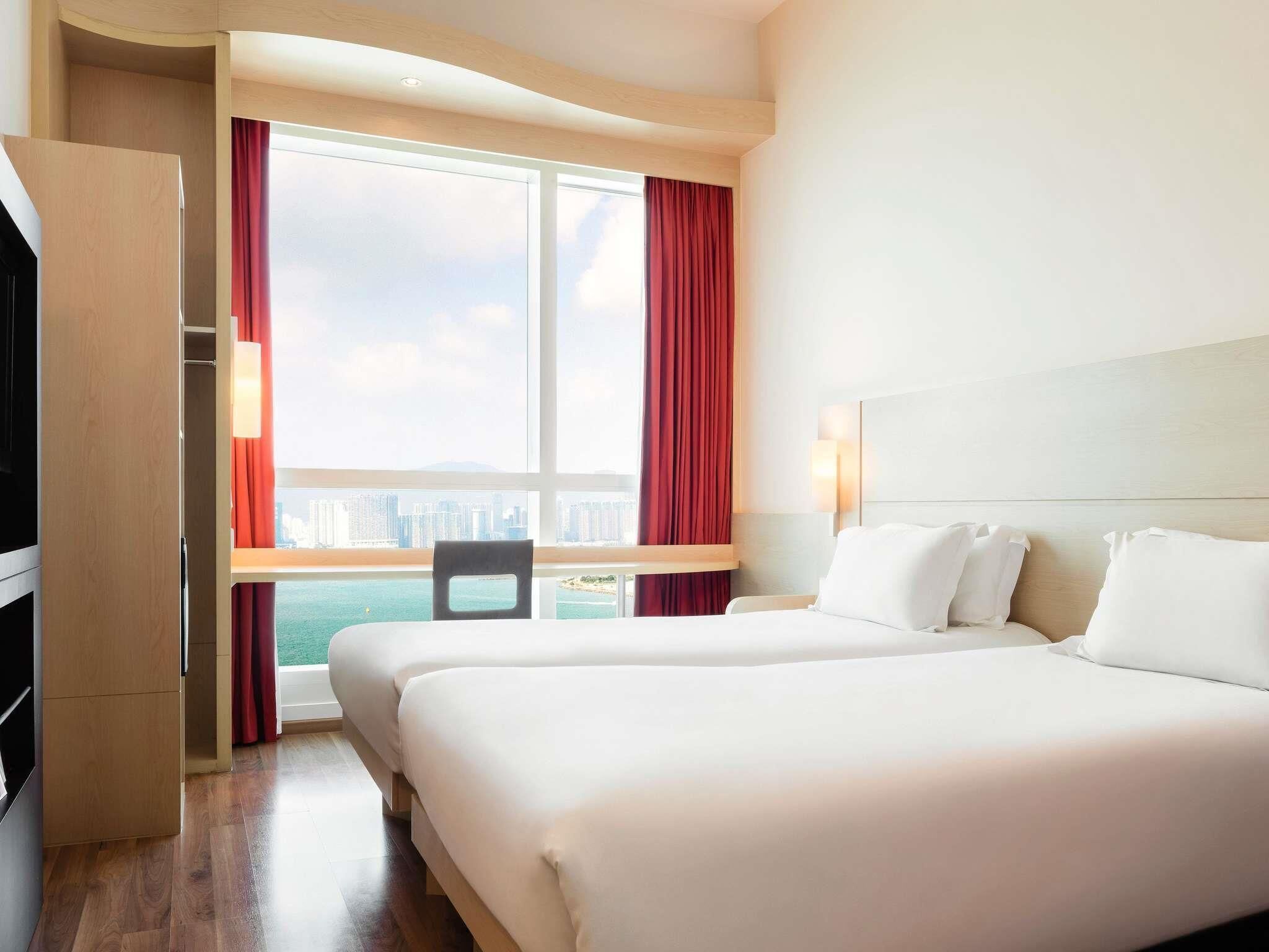 In-room safe, desk, laptop workspace, blackout curtains