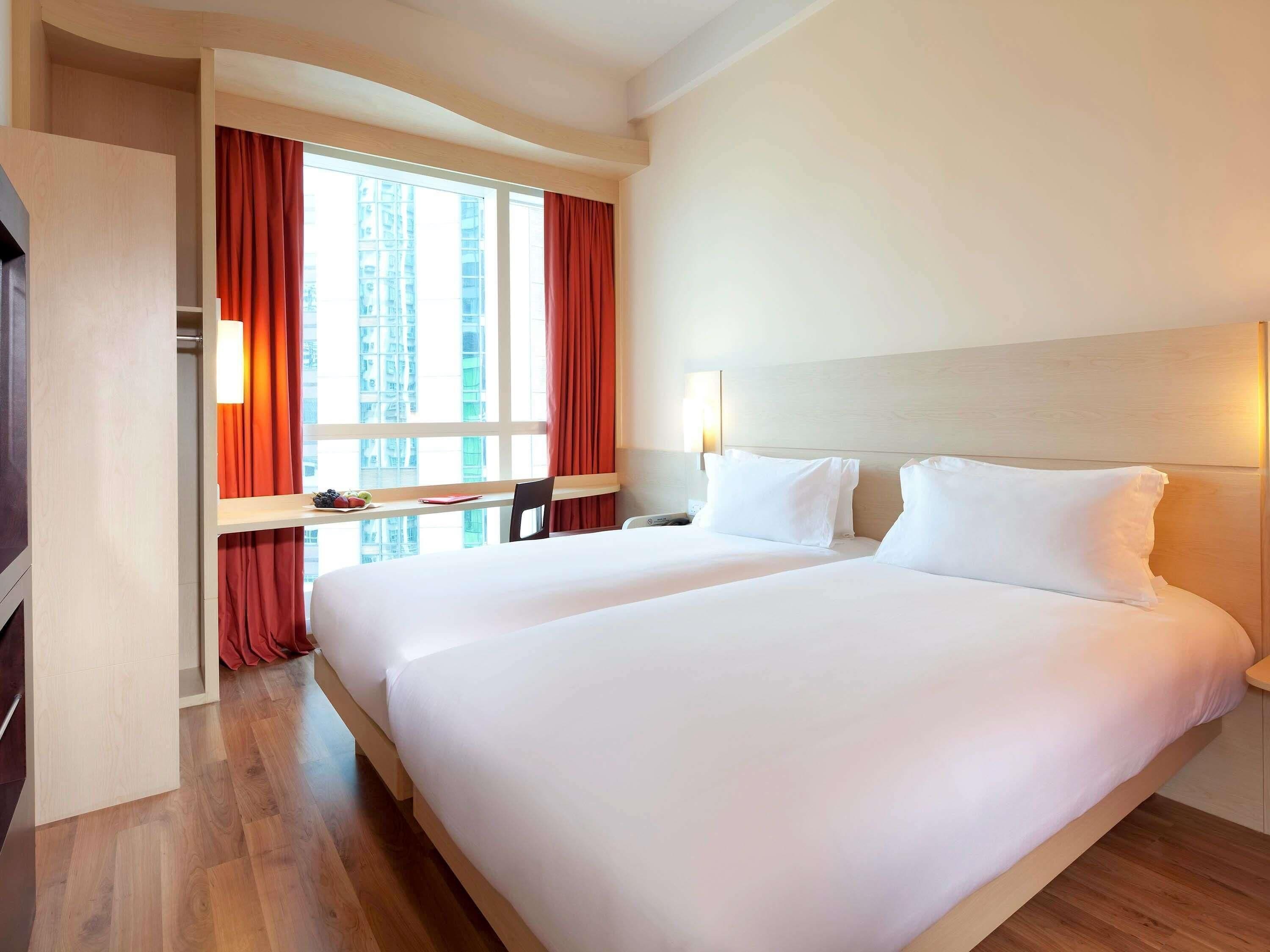 Standard Room, 2 Single Beds, City View