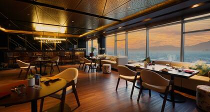 Crowne Plaza Kochi by IHG