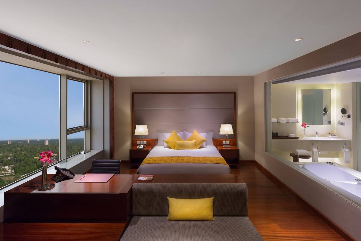 Premium bedding, minibar, in-room safe, desk