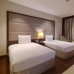 1 bedroom, premium bedding, minibar, in-room safe
