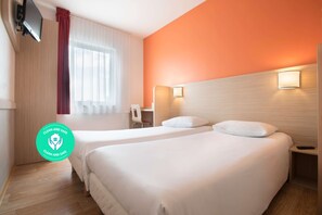 Standard Room, 2 Single Beds | Business centre - Hotel Premiere Classe Wroclaw Centrum (Wroclaw)