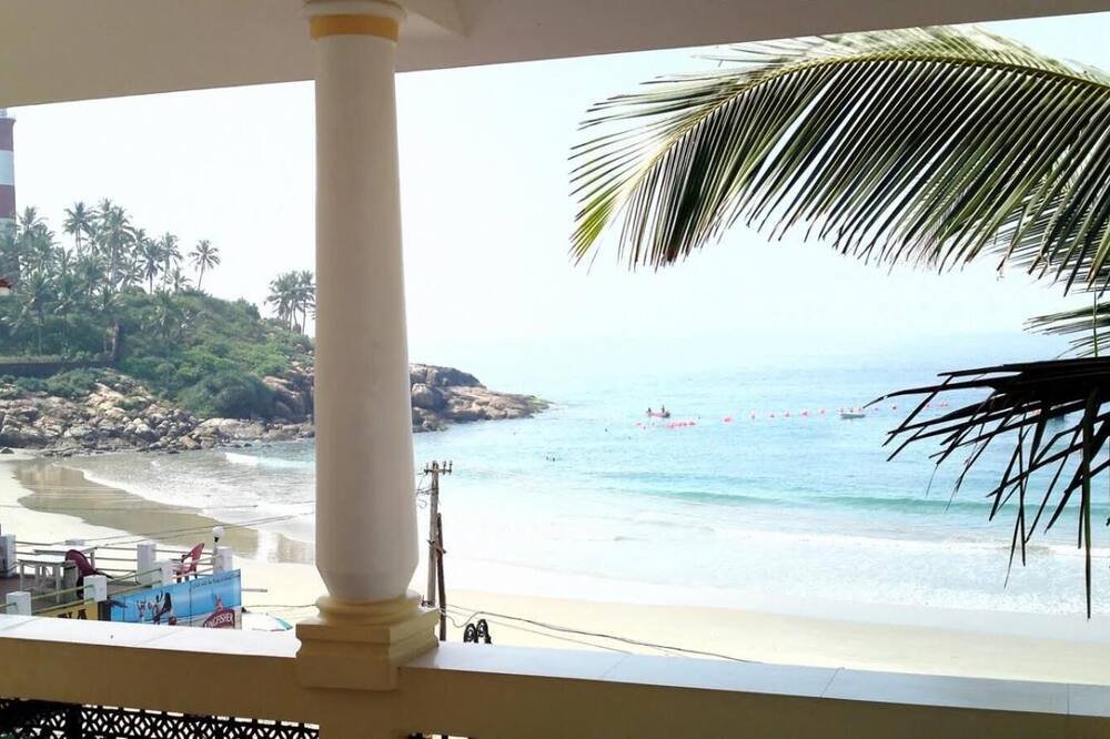 Beach Florra Inn
