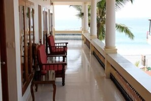 Balcony - Beach Florra Inn (Neyyattinkara)