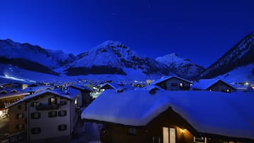 Camera Economy con letto matrimoniale o 2 letti singoli | Vista montagna