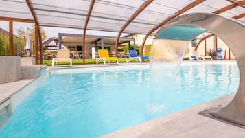 Piscine couverte, piscine extérieure