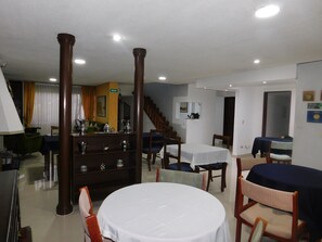 Lobby sitting area - Hotel Casa Navi (Bogotá)