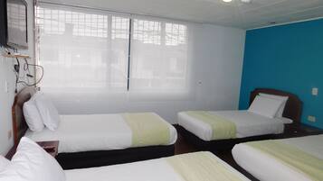 Standard Quadruple Room | In-room safe, free WiFi, bed sheets