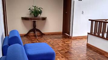 42-inch TV with cable channels