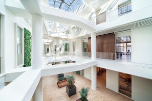 Courtyard view - Ortaköy Aparts (Istanbul)