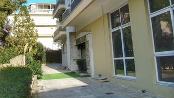 Enceinte de lâhĂ©bergement