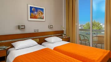 Ferro/asse da stiro, culle/letti per bambini (gratuiti)