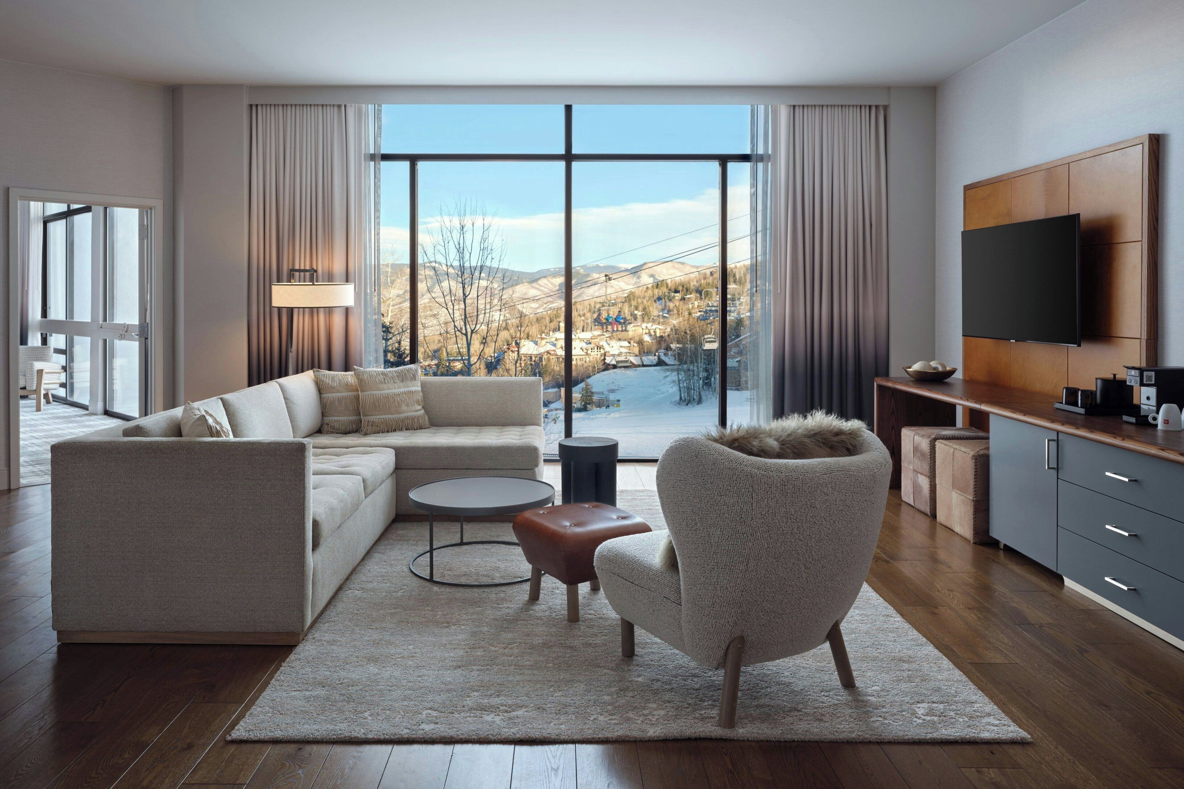 Suite, 1 Bedroom | Living room | 55-inch LCD TV with digital channels, TV, Netflix