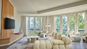 Grand Room, 2 Bedrooms, Non Smoking, Mountain View | 1 bedroom, premium bedding, pillowtop beds, in-room safe