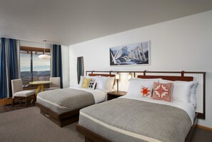 Blackout drapes, iron/ironing board, free WiFi, bed sheets - Wildwood Snowmass (Snowmass Village)