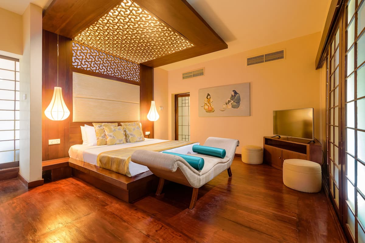 Suite | 1 bedroom, Egyptian cotton sheets, premium bedding, minibar