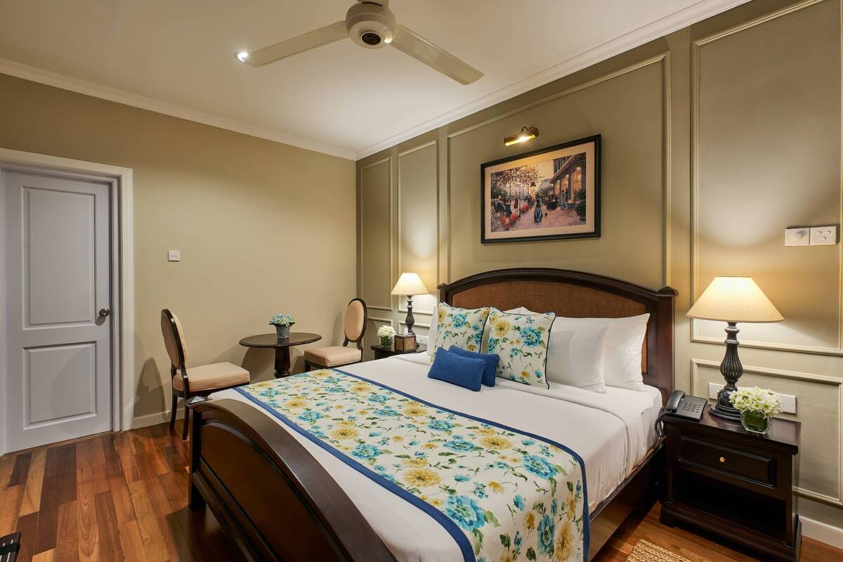 1 bedroom, premium bedding, minibar, in-room safe
